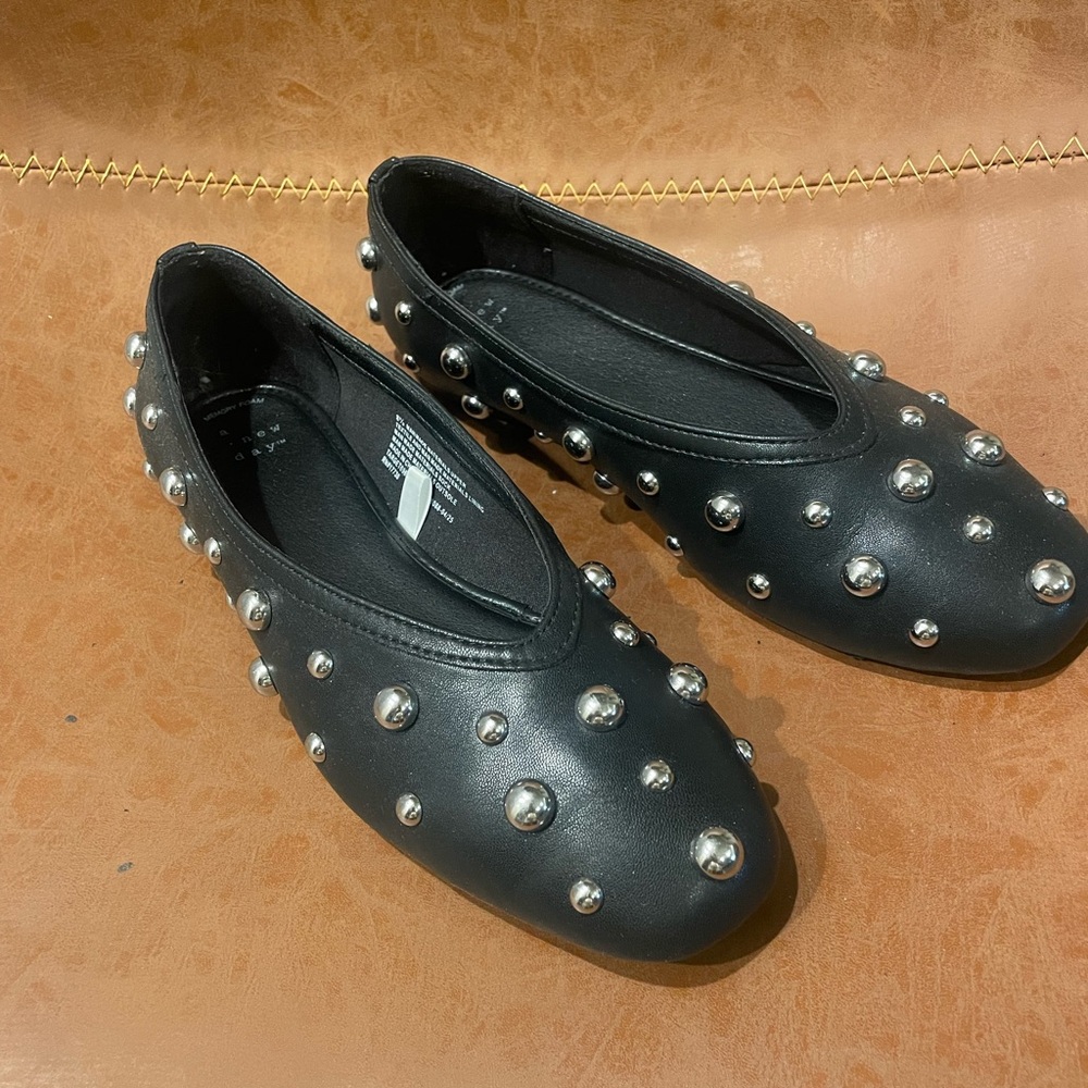 a new day Black Studded Ballet Flats